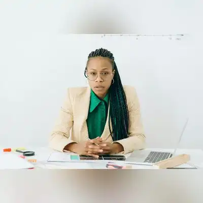 赖坤薇